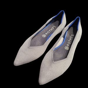 Rothys pointed toe flats shoes gray and blue. Size W11